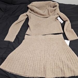 NWT SO Cozy Ribbed Cowl Neck Sweater and SKIRT in BEIGE